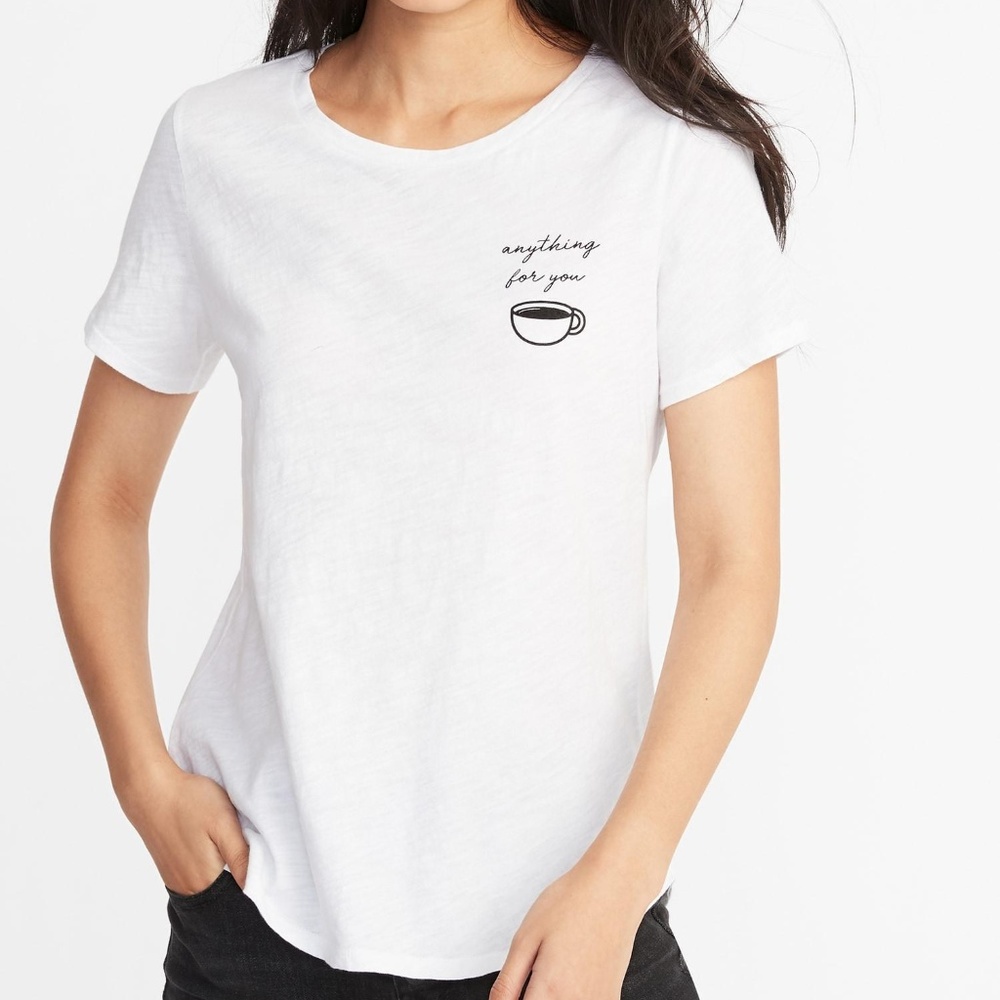 Old Navy. Women's White Relaxed Graphic Slub-knit - Picture 1 of 1